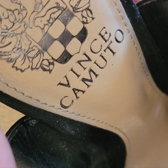 Vince Camuto Black Suede Leather Perforated Leather 3" Block Heel Peep Toe 7.5 - Picture 5 of 7